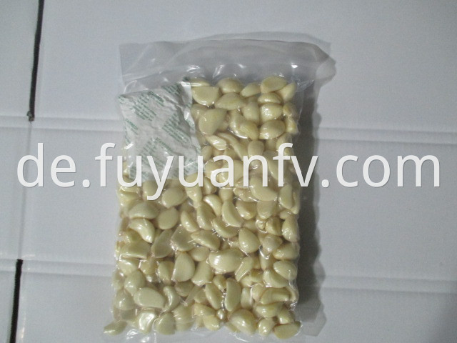 250G PEELED GARLIC 